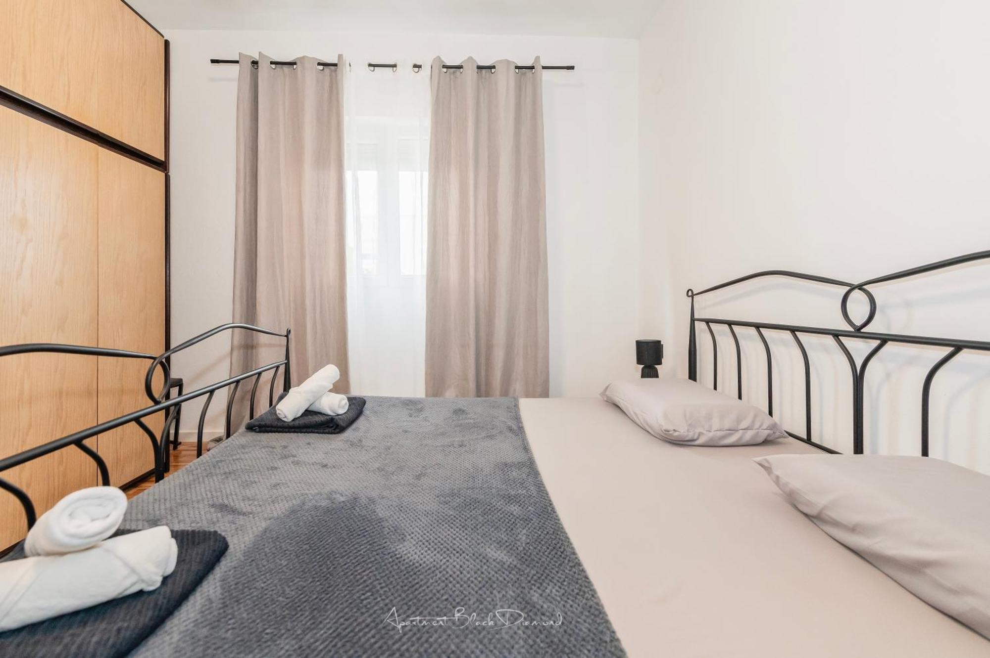 Apartment Black Diamond Razanac Ngoại thất bức ảnh